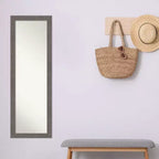 Specchio a figura intera per porta, stretto, 18" x 52", non smussato, rustico, effetto plancia, grigio