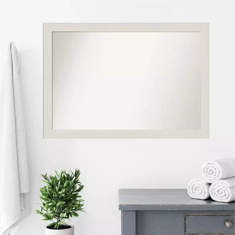 Specchio da parete per bagno stretto, rustico, non smussato, con doghe bianche, 40" x 28" -: Ferramenta di montaggio inclusa