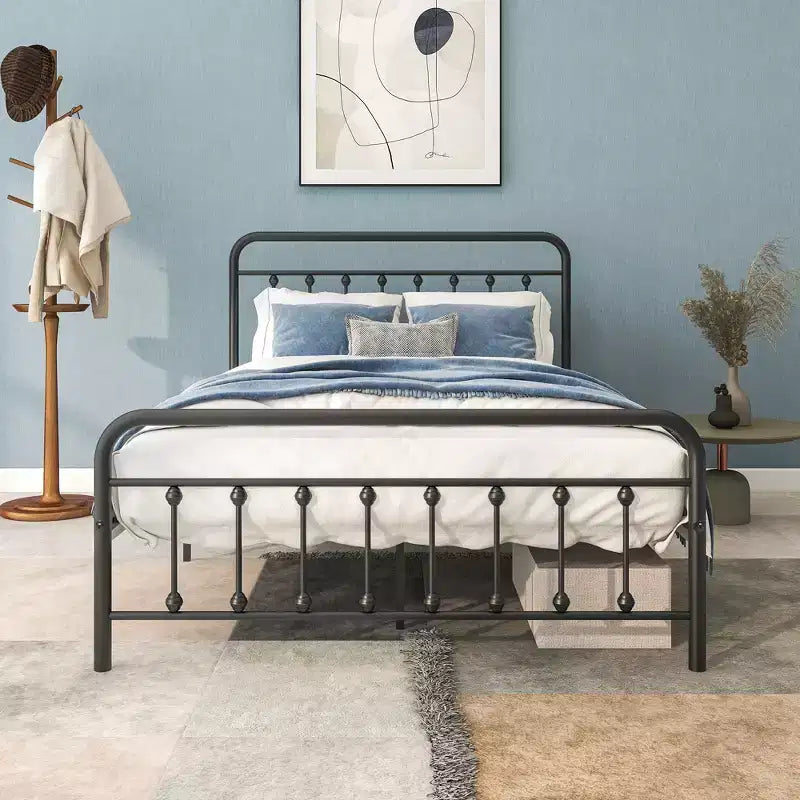 MAYEERTY Struttura Letto a Piattaforma in Metallo Full Size con Robusto Supporto a Doghe e Spazio Contenitore Sotto il Letto per Camera da Letto