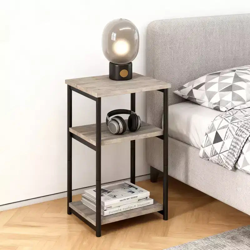 Tavolino Rustico a 3 Ripiani a C, Tavolino Stretto Salvaspazio con Ripiani Portaoggetti, Comodino Sottile per Soggiorno, Camera da Letto, GRIGIO