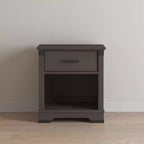 Comodino Redmond a 1 cassetto per cameretta o camera da letto, cassetto portaoggetti capiente, realizzato in robusto legno di pino, finitura atossica e sicura per i bambini