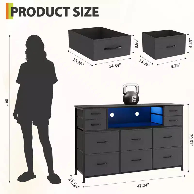 Comò a 10 cassetti in tessuto, mobile TV da centro di intrattenimento con presa di corrente e luce LED per TV da 45-55 pollici, cassettiera con piano in legno per camera da letto