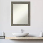 Specchio da parete per bagno in legno, stretto, non smussato, grigio Fencepost, 28,5 x 22,5 pollici