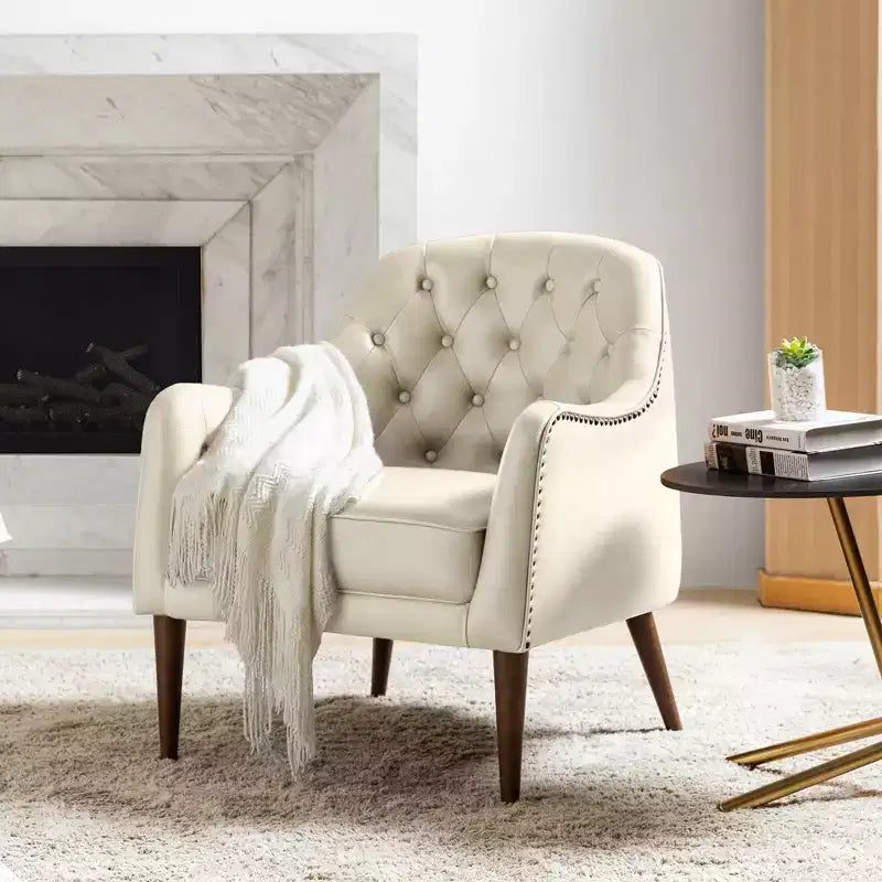 Poltrona a botte per soggiorno Justo 28.5 Wide Tufted in vera pelle con gambe in legno massello| ART OF LIVING DESIGNS