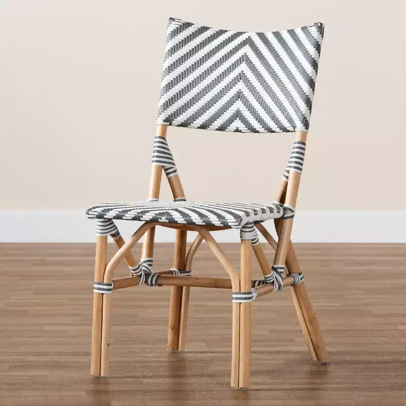 Sedia da bistrot moderna in vimini grigio e bianco francese e rattan naturale
